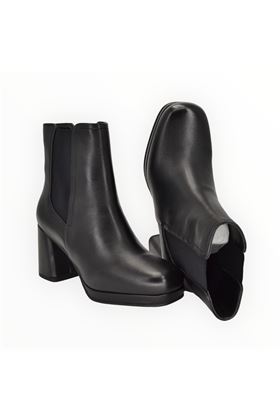 Tronchetto donna in pelle colore nero. BRUNO PREMI | 2602-NERO